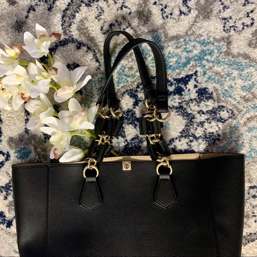 Black Pebbled Leather Shoulder Tote Bag - Picture 3 of 9